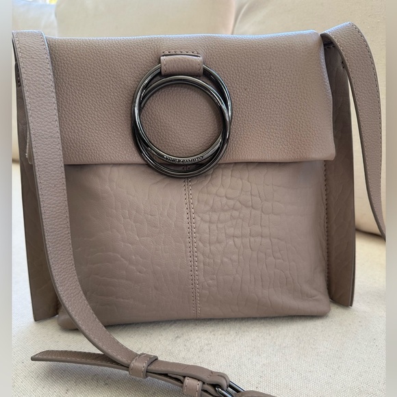 Vince Camuto  Livy women’s  crossbody bag - Picture 9 of 12